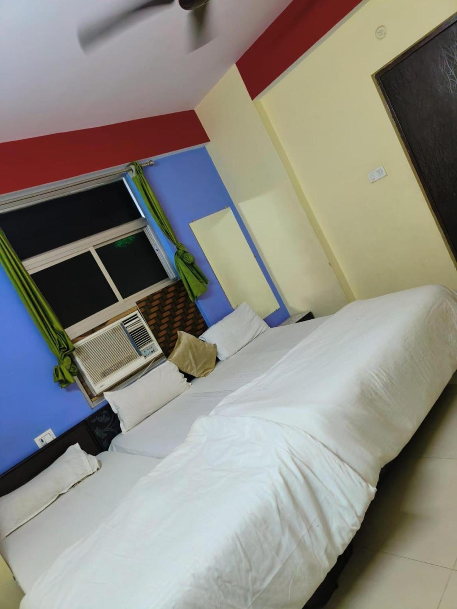 Goroomgo The Shivay Guest House Inn Varanasi Exterior photo